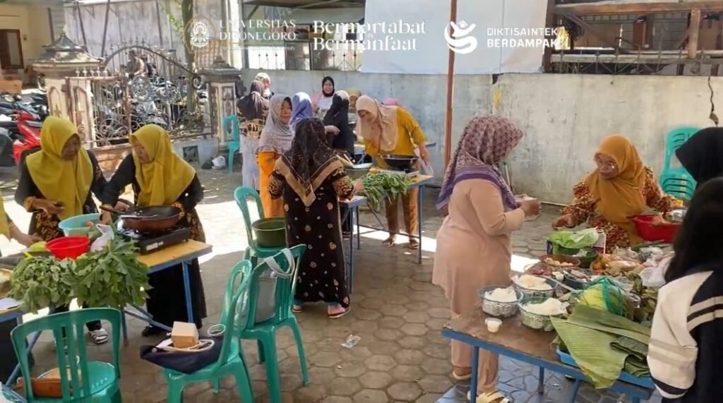Mahasiswa Bioteknologi UNDIP Kenalkan Sisi Sains Pangan Jagung di Desa Jragung k3 02 a3 g3